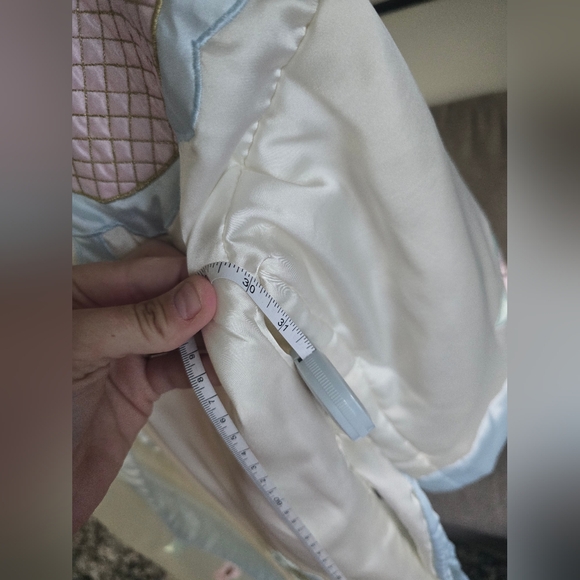 Beautiful Vintage Puff Robe - Picture 15 of 16